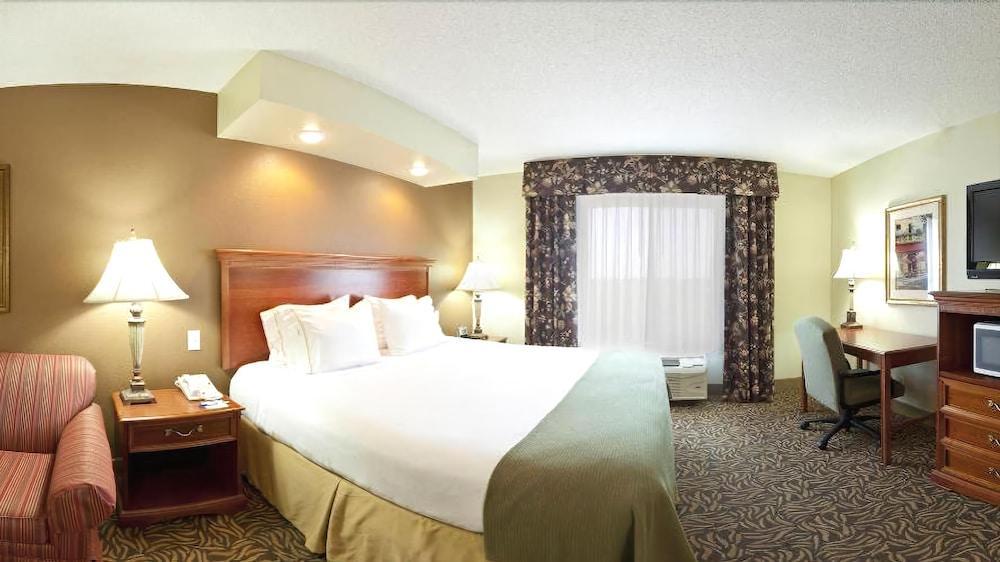 Holiday Inn Express Hotel & Suites Columbus By Ihg Ngoại thất bức ảnh
