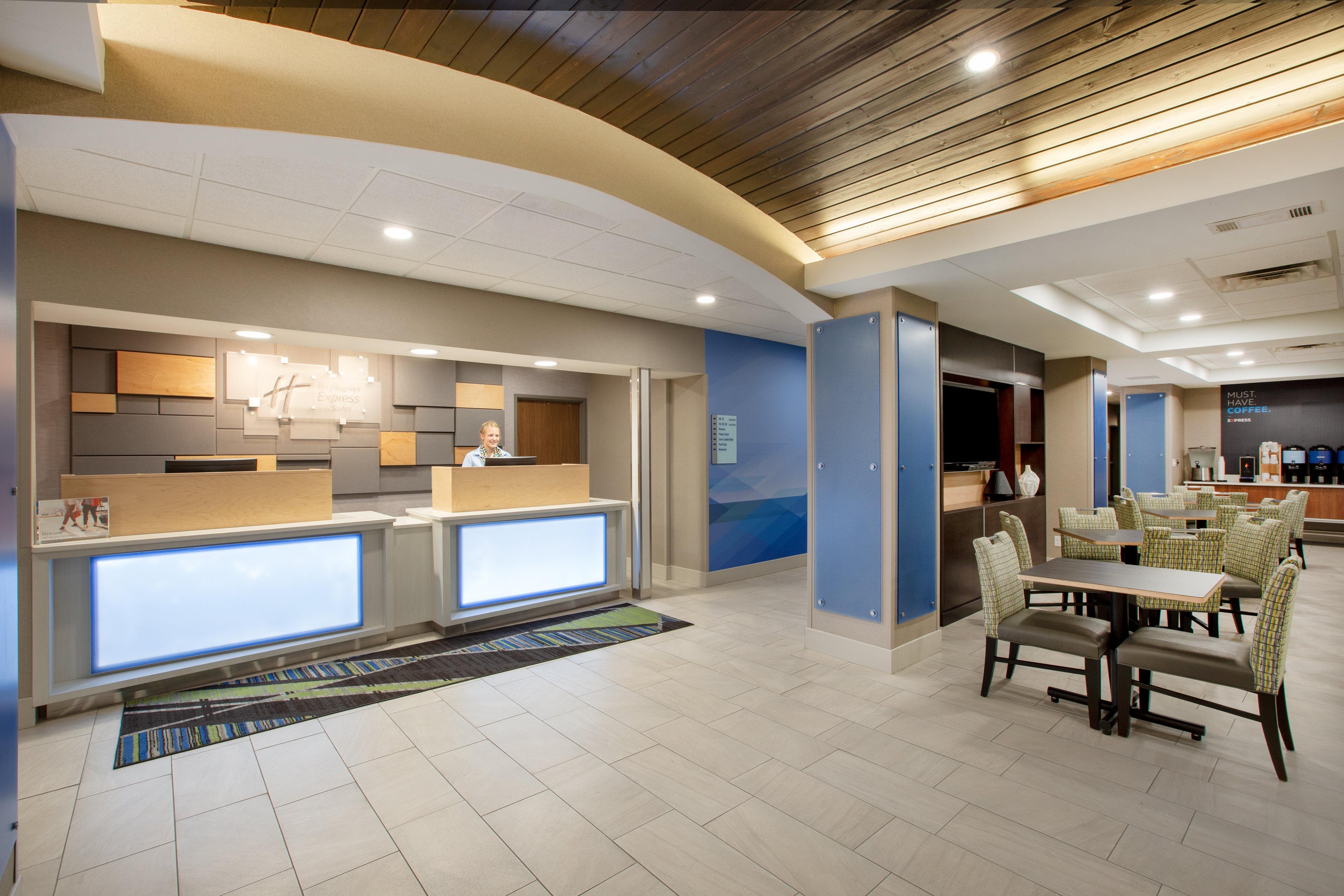 Holiday Inn Express Hotel & Suites Columbus By Ihg Ngoại thất bức ảnh