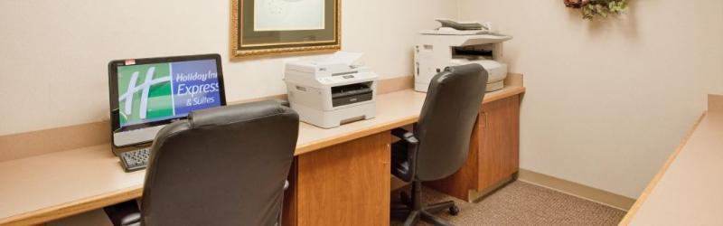 Holiday Inn Express Hotel & Suites Columbus By Ihg Ngoại thất bức ảnh