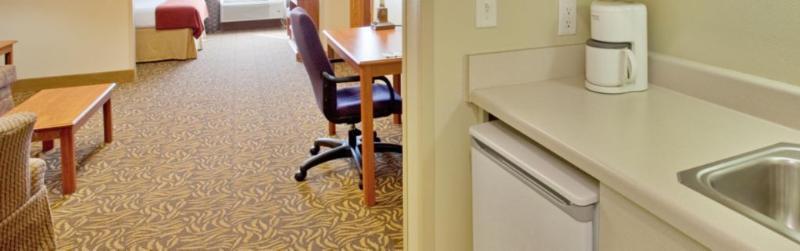 Holiday Inn Express Hotel & Suites Columbus By Ihg Ngoại thất bức ảnh